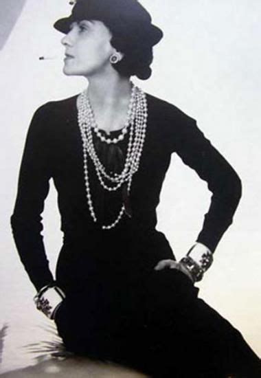 coco chanel robe noire